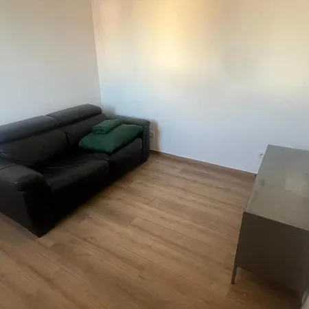T2 Colombes Proche Toutes Commodites #4 Exterior photo