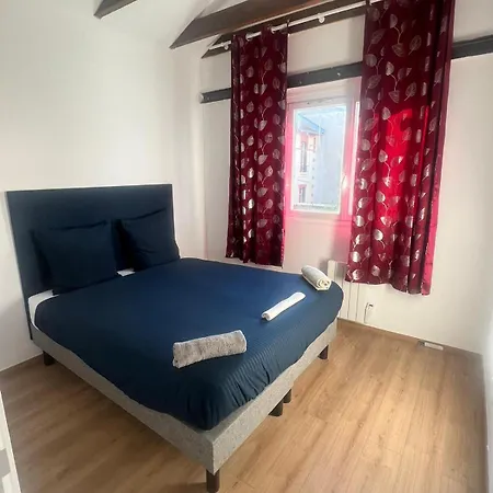 T2 Colombes Proche Toutes Commodites #4 Exterior photo